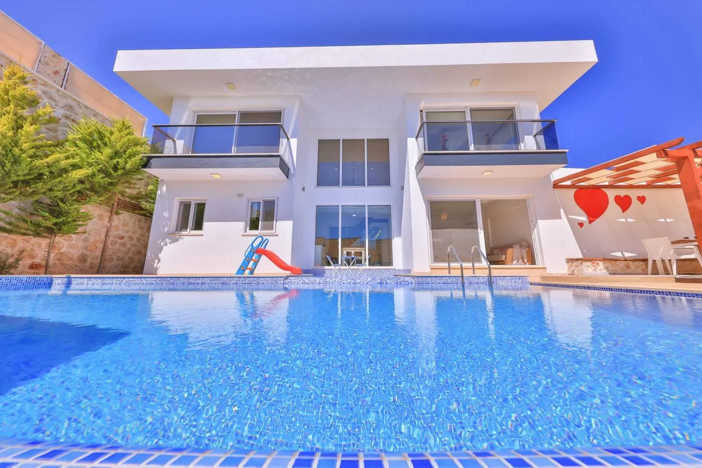 Antalya Kaş'da Doğa Manzaralı, Özel Havuzlu, Lüks Villa görsel 3
