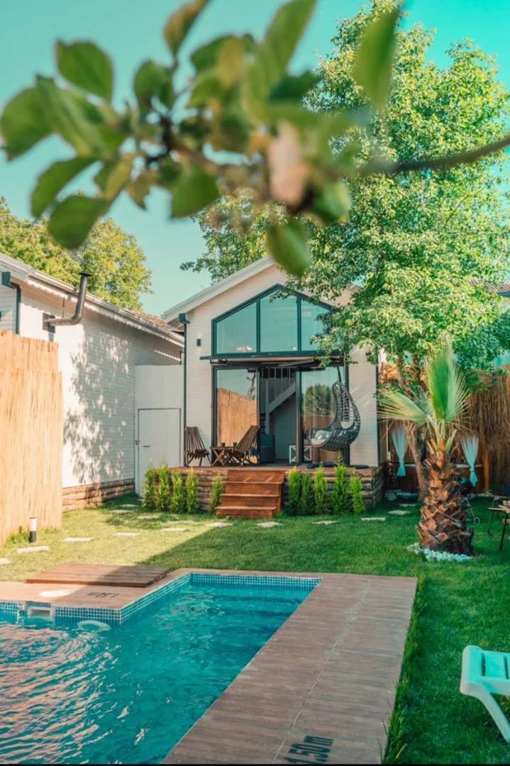 Sapanca Kırkpınar'da Merkezi Konumda, Isıtmalı Havuzlu, Lüks Bungalov görsel 2