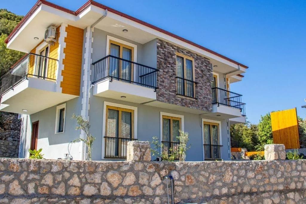 Marmaris Söğüt'te Merkeze Yakın Konumda, Özel Havuzlu, 4+1 Villa görsel 1