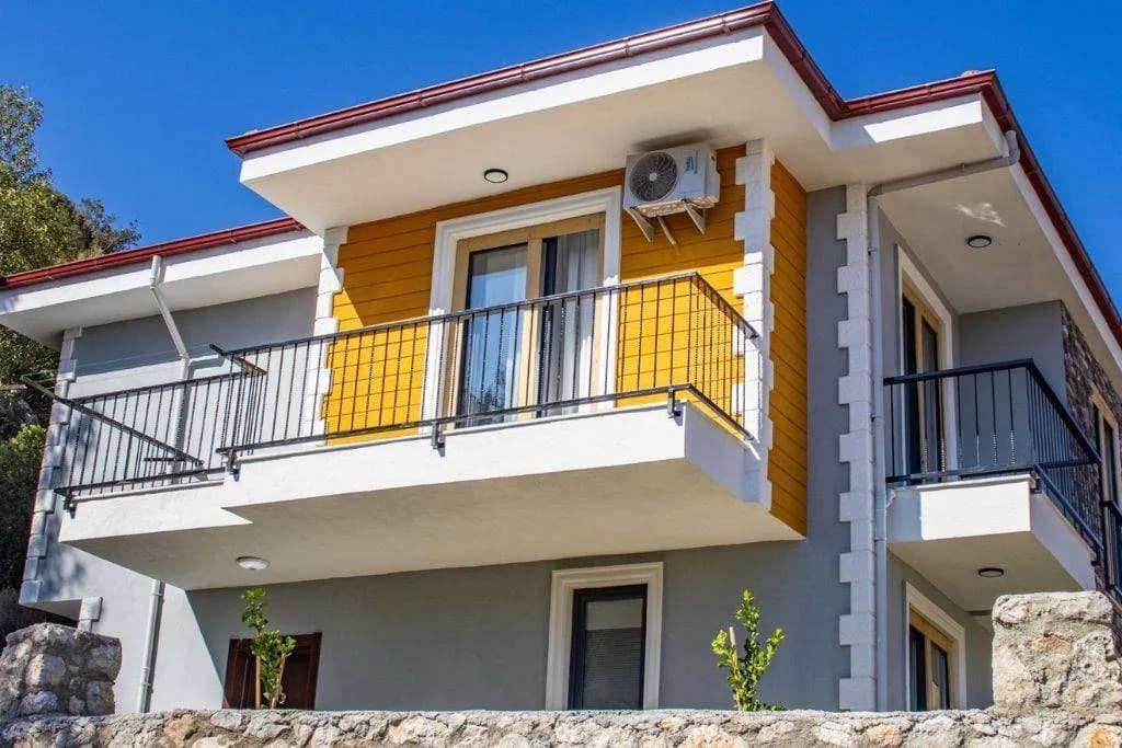 Marmaris Söğüt'te Merkeze Yakın Konumda, Özel Havuzlu, 4+1 Villa görsel 2