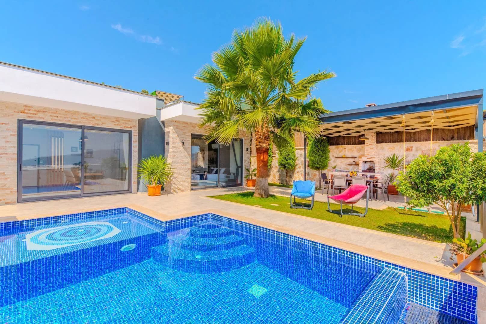 Kaş Çavdır'da Sakin Konumda, Özel Havuzlu, Lüks Villa görsel 1