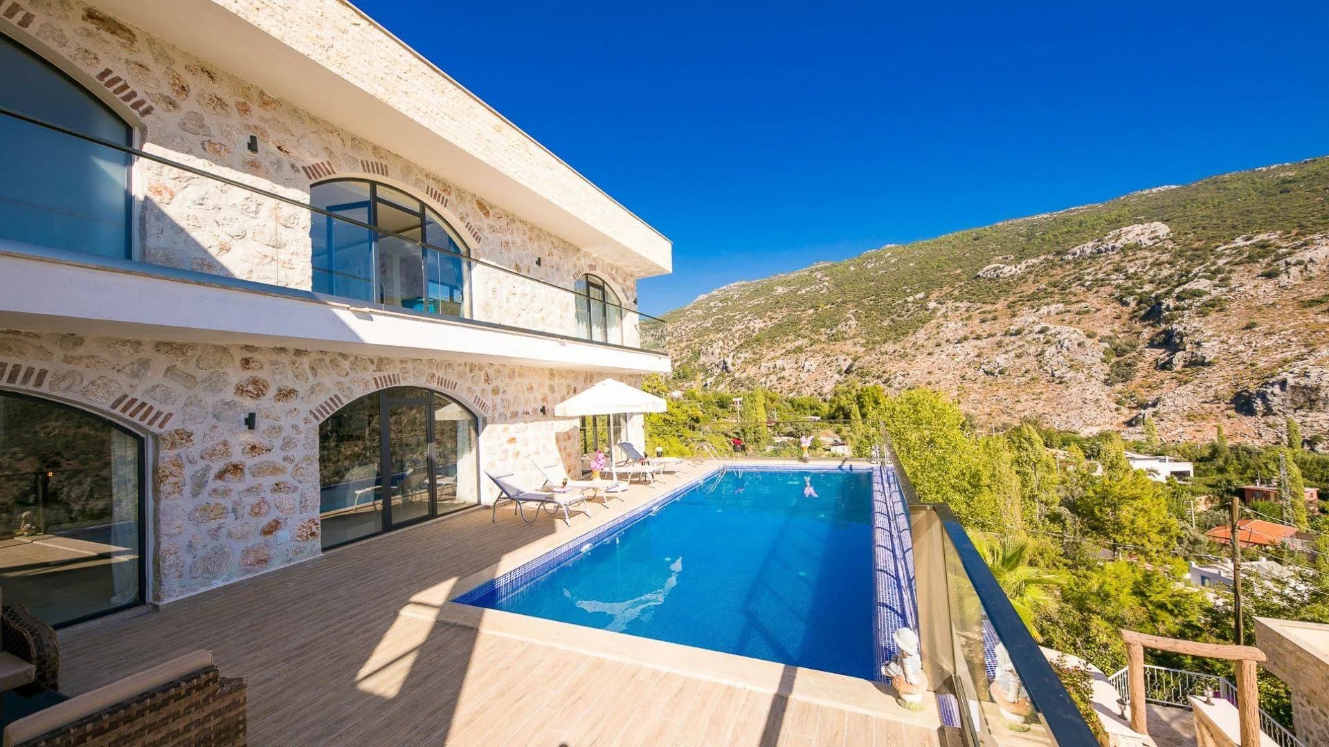 Kaş İslamlar'da Doğa ile İç İçe, Özel Havuzlu, 8 Kişilik Villa görsel 2