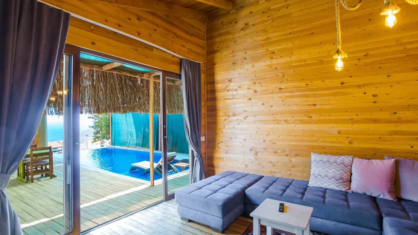 Kalkan Akbel'de Deniz Manzaralı, Özel Havuzlu, Kiralık Balayı Villası görsel 1