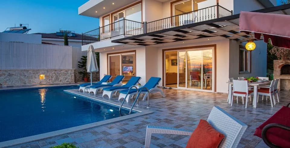 Kaş Üzümlü'de Doğa İçerisinde, Özel Havuzlu, Jakuzili, Modern Villa görsel 2