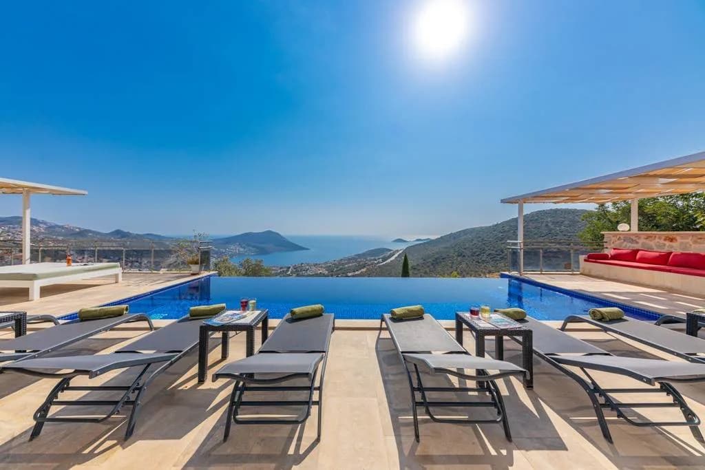 Kalkan Akbel'de Muazzam Deniz Manzaralı, Özel Havuzlu, Modern Villa görsel 2