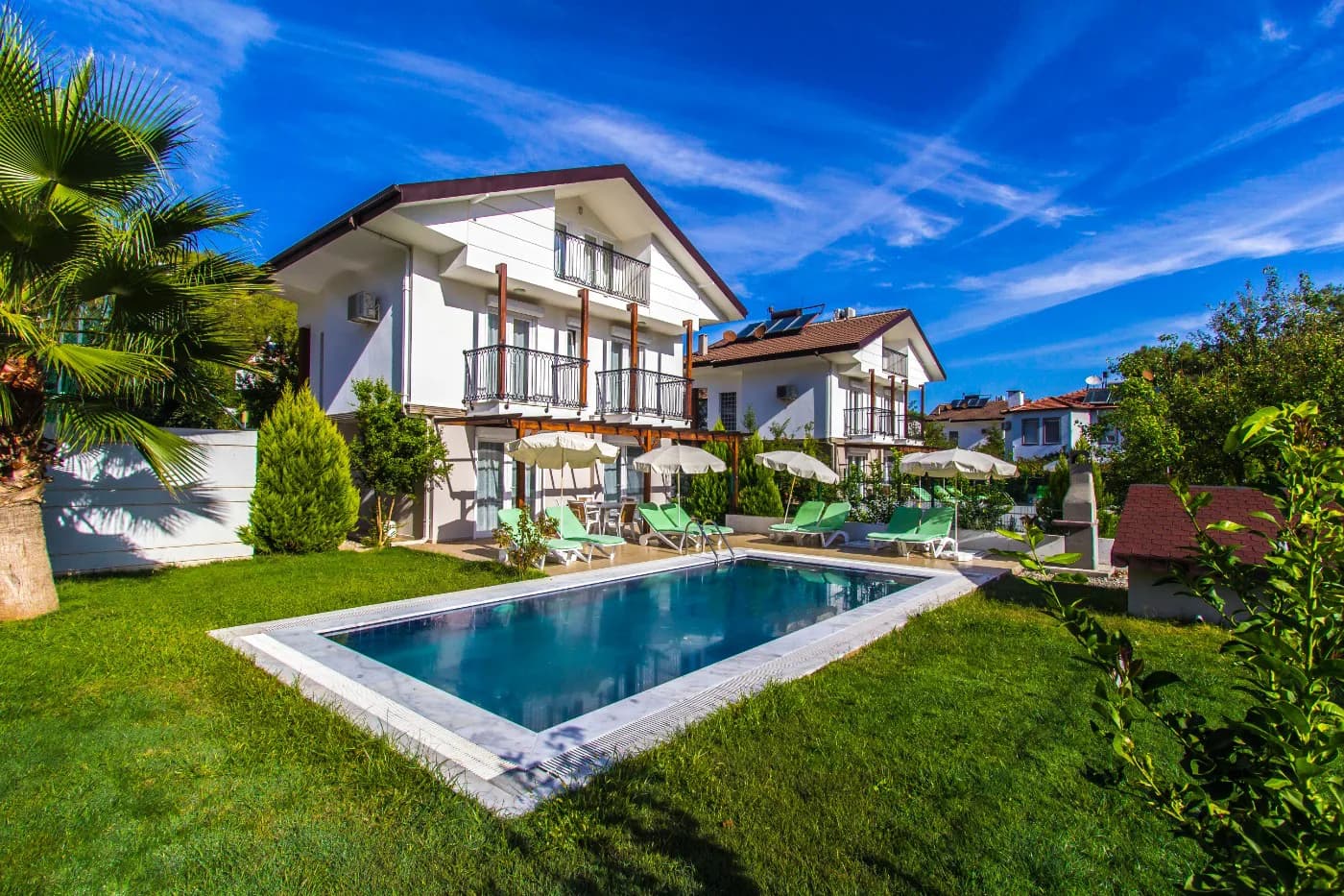 Fethiye Ölüdeniz'de Geniş Gruplara Uygun, Özel Havuzlu, Bahçeli Villa görsel 1