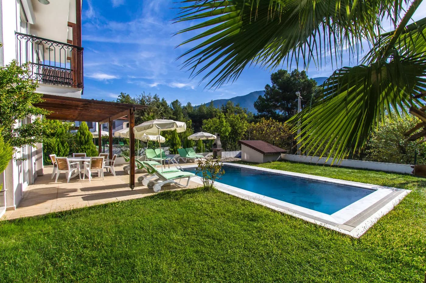Fethiye Ölüdeniz'de Geniş Gruplara Uygun, Özel Havuzlu, Bahçeli Villa görsel 2