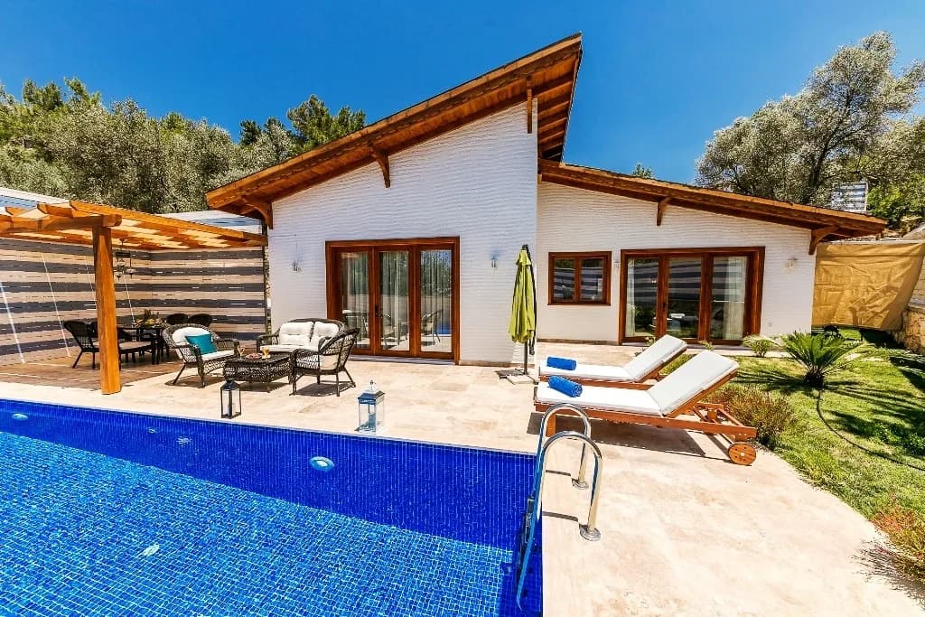 Kaş İslamlar'da Doğa İçerisinde, Özel Havuzlu, Modern Villa görsel 1