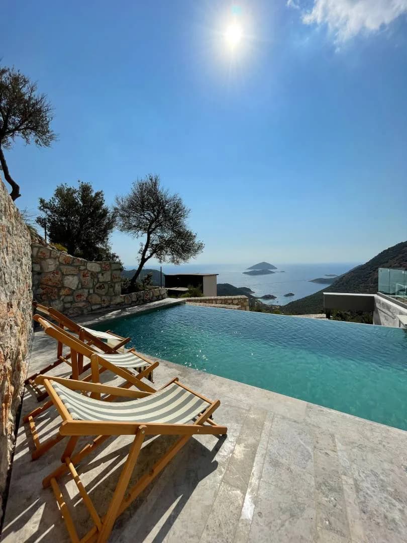 Kaş Belenli'de Muhteşem Manzaralı, Özel Havuzlu, Kiralık Villa görsel 1