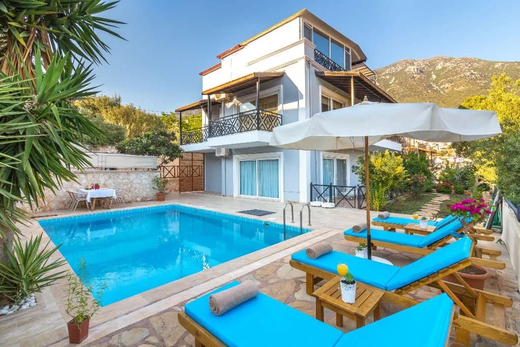 Kaş Kalkan'da Deniz Manzaralı, Ortak Havuzlu, Jakuzili, Lüks Yazlık görsel 1