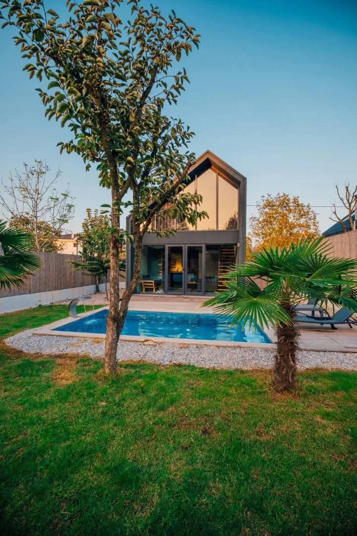 Sapanca Kurtköy'de Doğa İle İç İçe, Özel Havuzlu, Ferah Bungalov görsel 3