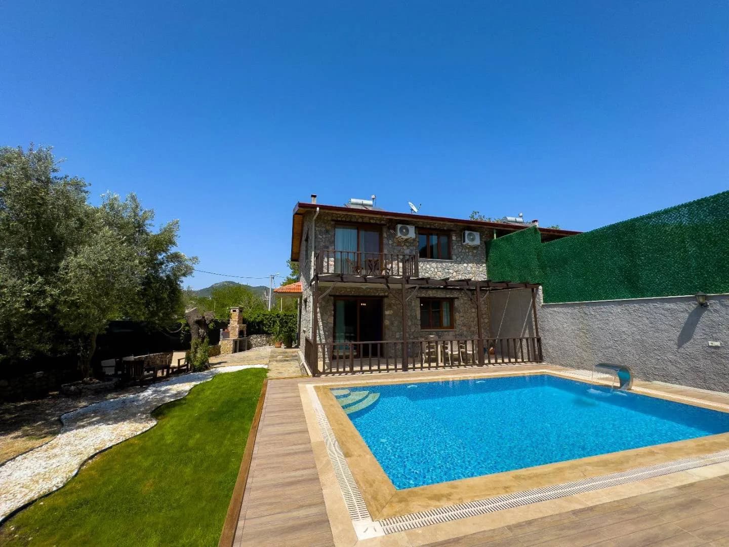 Fethiye Kayaköy'de Huzurlu Doğada, Özel Havuzlu, İkiz Villa görsel 3