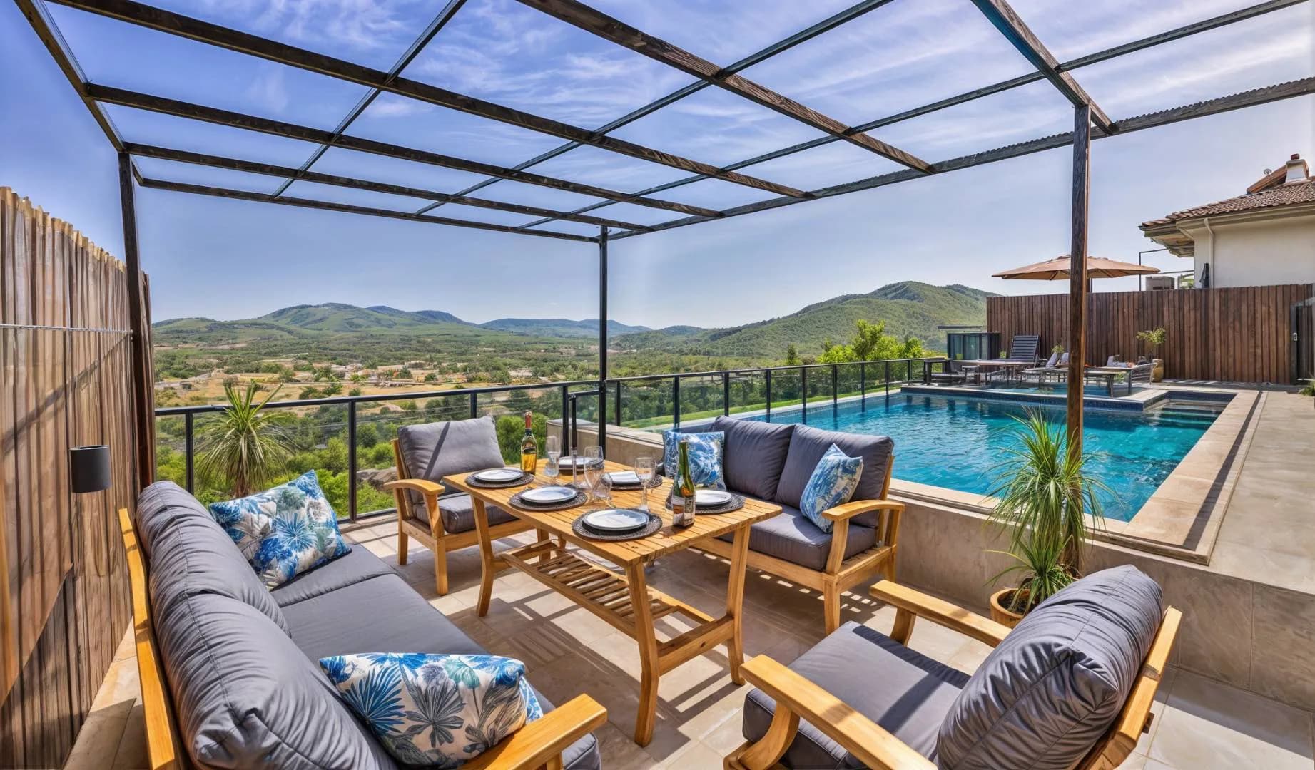 Kaş Çukurbağ'da Enfes Doğa Manzaralı, Özel Havuzlu, Konforlu Villa görsel 3
