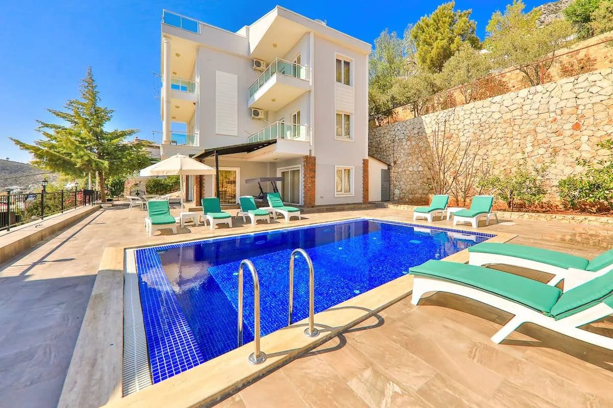 Kaş Kalkan'da Merkezi Konumda, Özel Havuzlu, Lüks Villa görsel 1