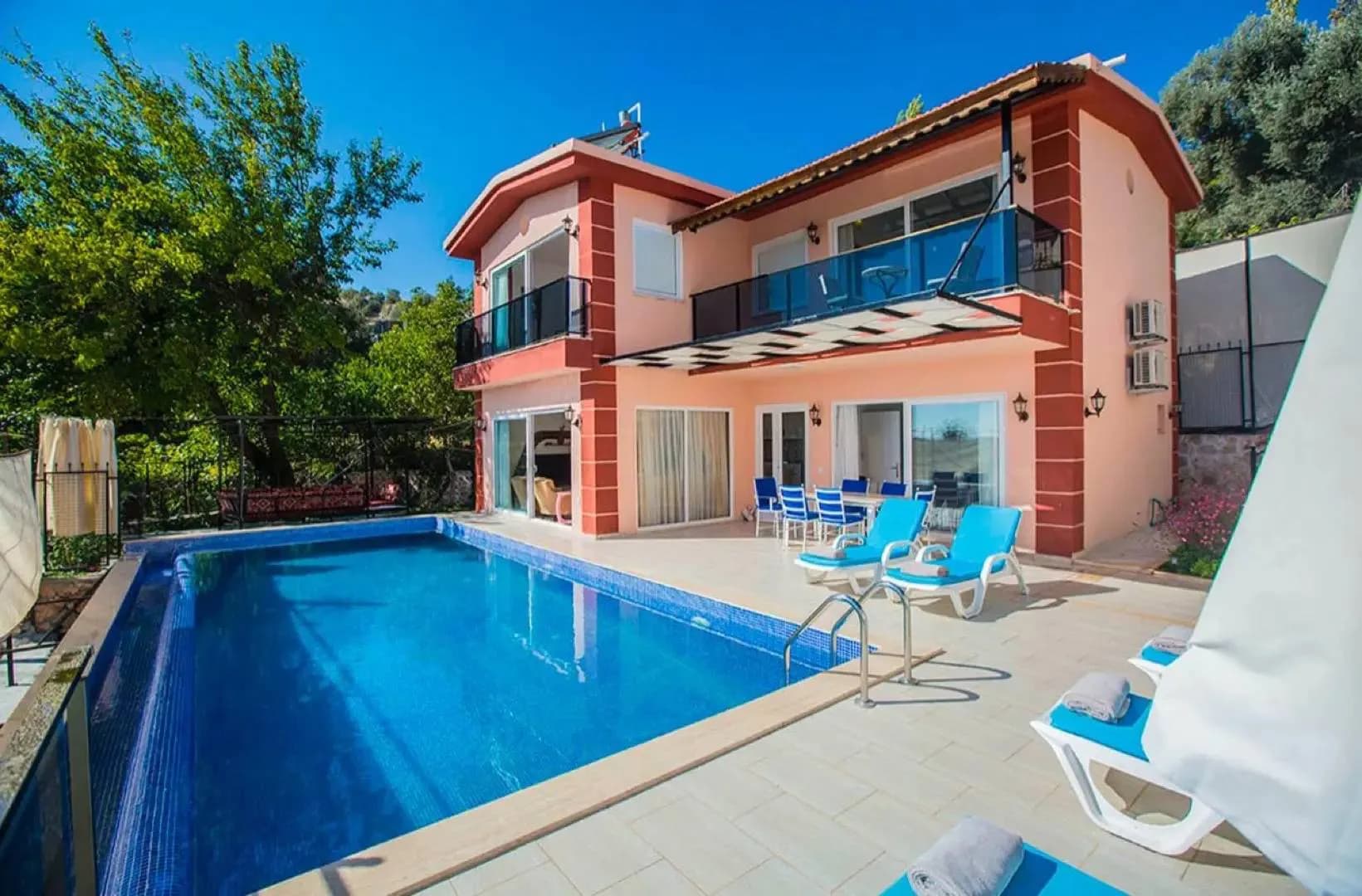 Kaş İslamlar'da Nefes Kesen Dağ Manzaralı, Özel Havuzlu, Lüks Villa görsel 2
