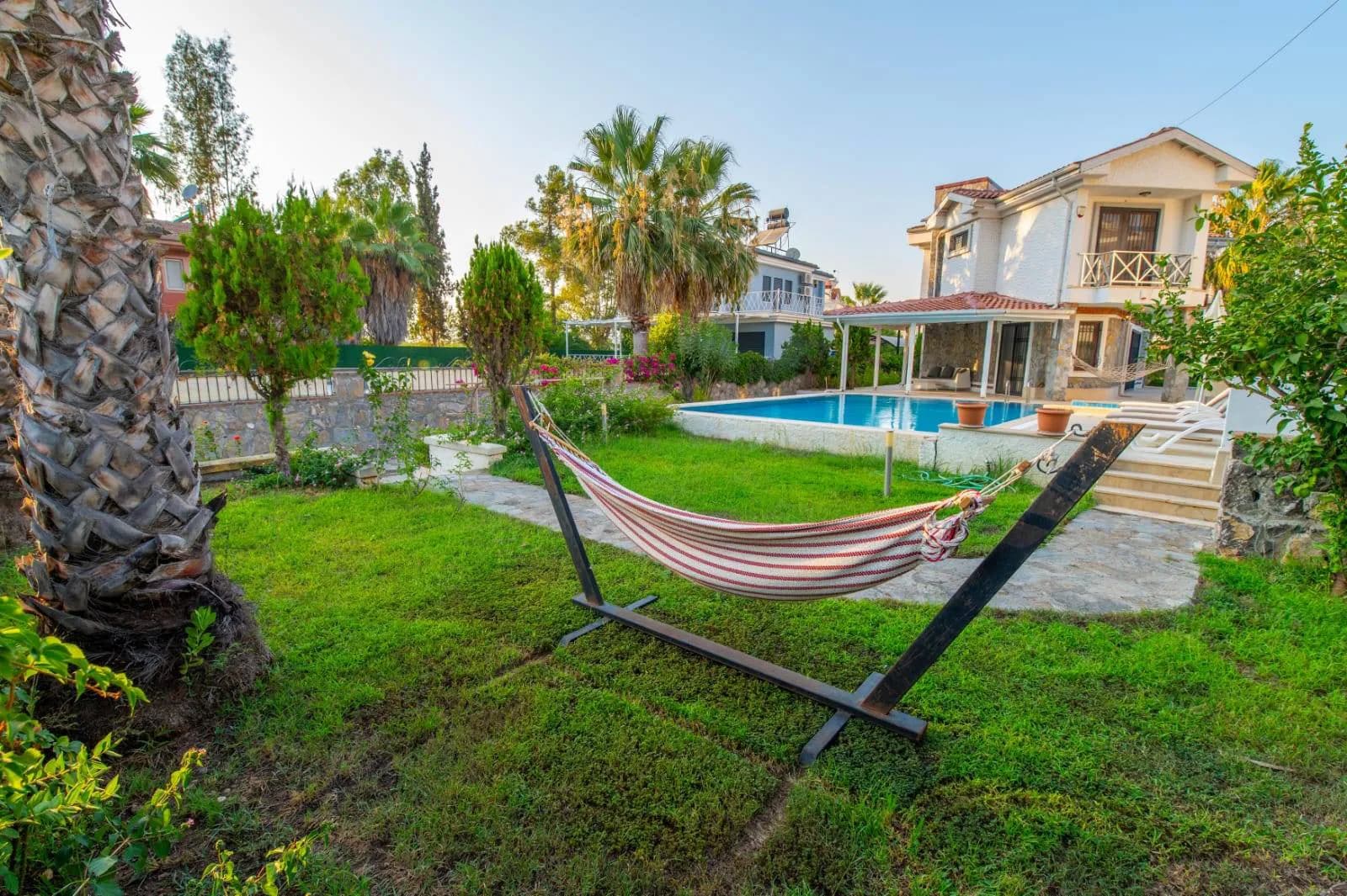 Fethiye Çiftlik'te Denize Yakın, Özel Havuzlu, 8 Kişilik Villa görsel 2