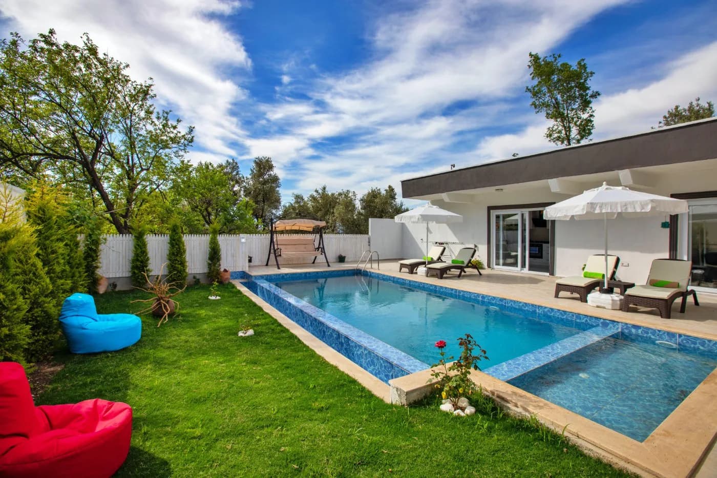 Kaş Üzümlü'de Balayı Çiftlerine Uygun, Özel Havuzlu, Jakuzili Villa görsel 1