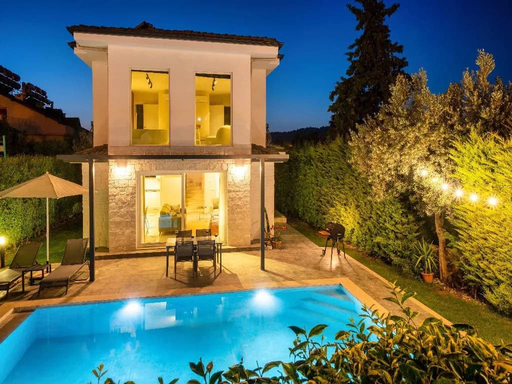 Fethiye Ölüdeniz'de Huzurlu Doğada, Özel Havuzlu, 4 Kişilik Villa görsel 1