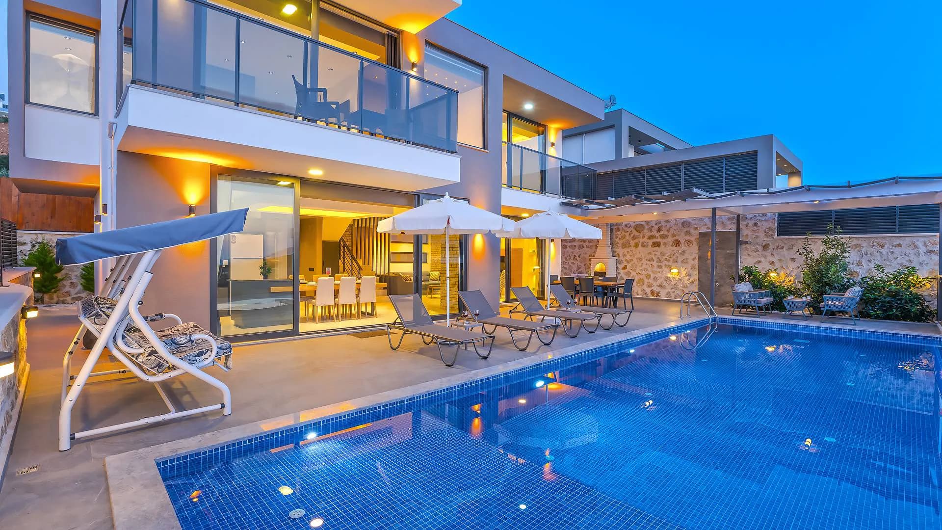 Kaş Kalkan'da Doğa İle İç İçe, Özel Havuzlu, Kiralık Villa görsel 1