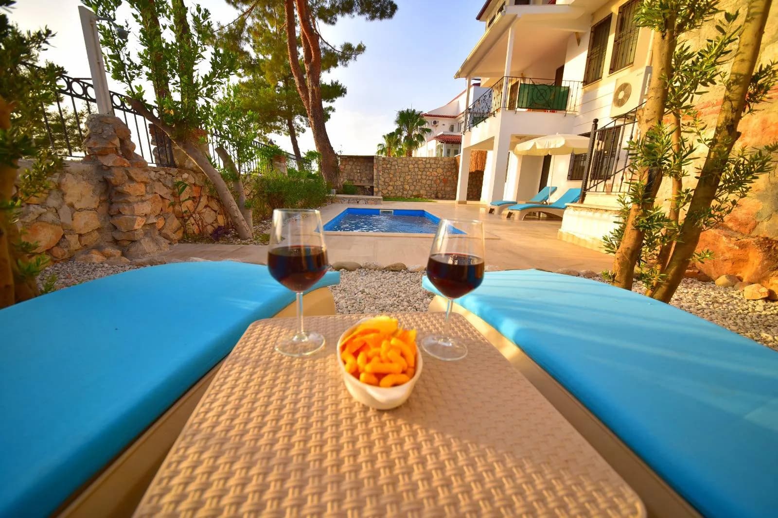 Fethiye Ölüdeniz'de Merkezi Konumda, Özel Havuzlu, Kiralık Villa görsel 3
