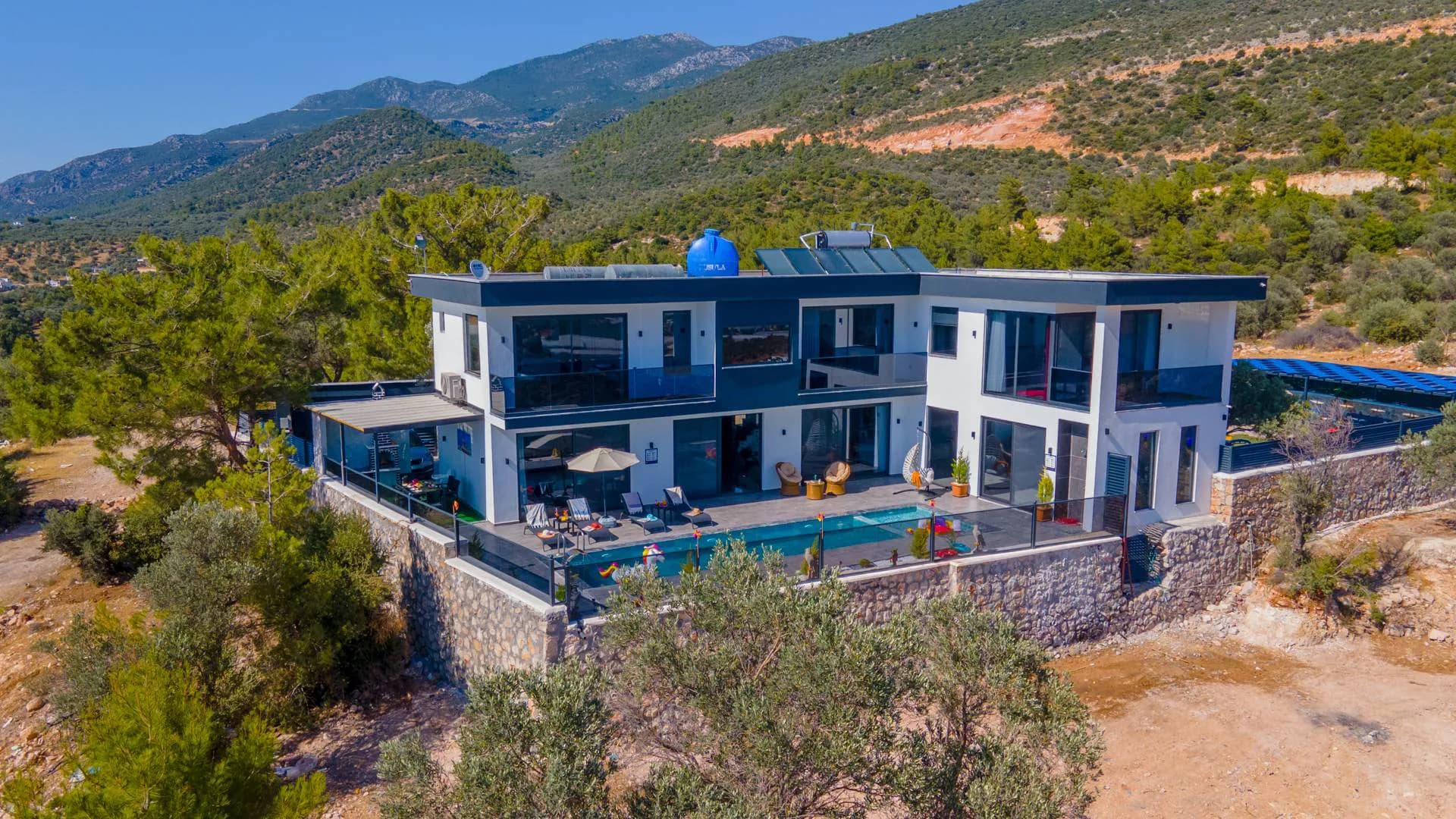 Kaş Çavdır'da Çocuk Oyun Alanlı, Özel Havuzlu, Lüks Villa görsel 1