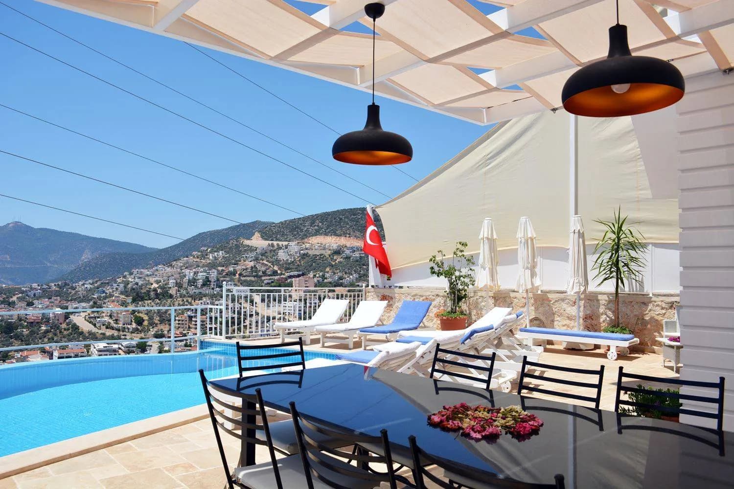 Kaş Kalkan'da Enfes Deniz Manzaralı, Özel Havuzlu, 10 Kişilik Villa görsel 1
