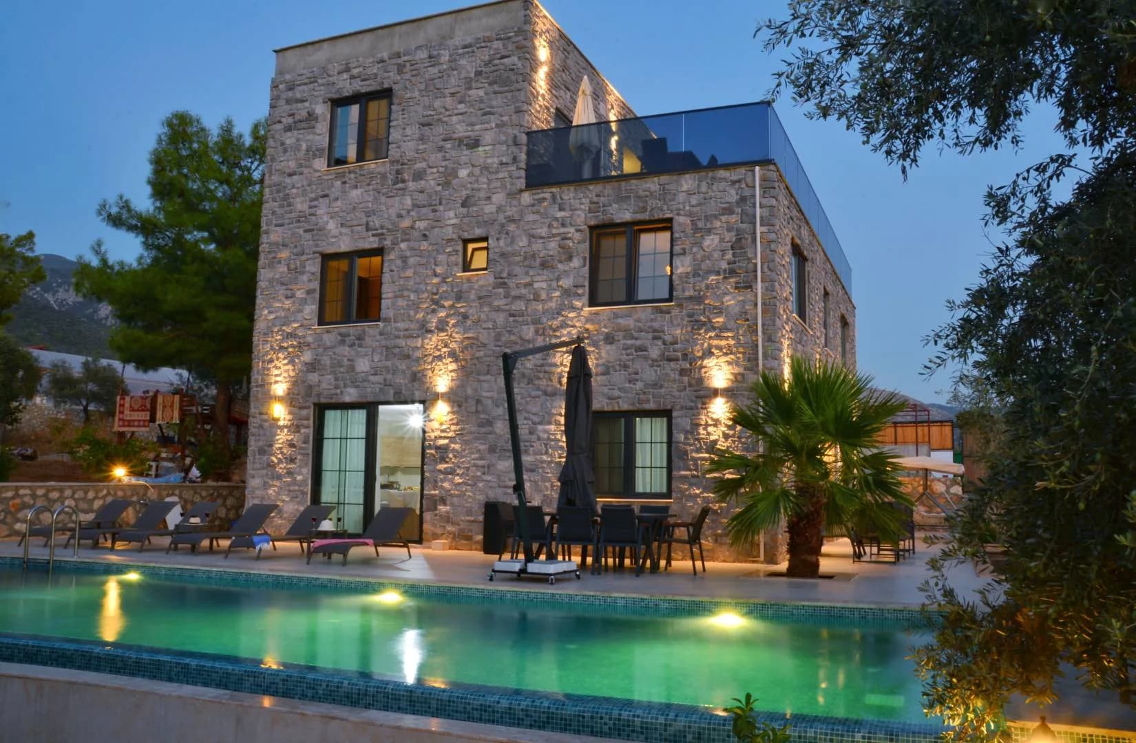 Kaş Çayköy'de Geniş Ailelere Uygun, Özel Havuzlu, 14 Kişilik Villa görsel 1