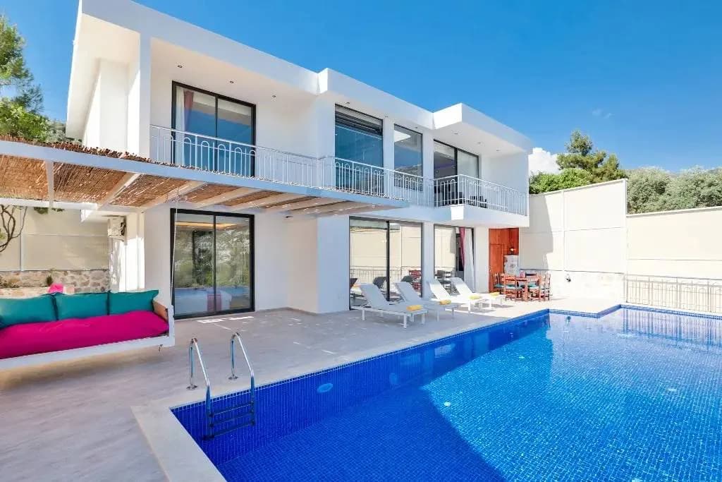 Kaş İslamlar'da Sakin Konumda, Özel Havuzlu, Jakuzili, Kiralık Villa görsel 3