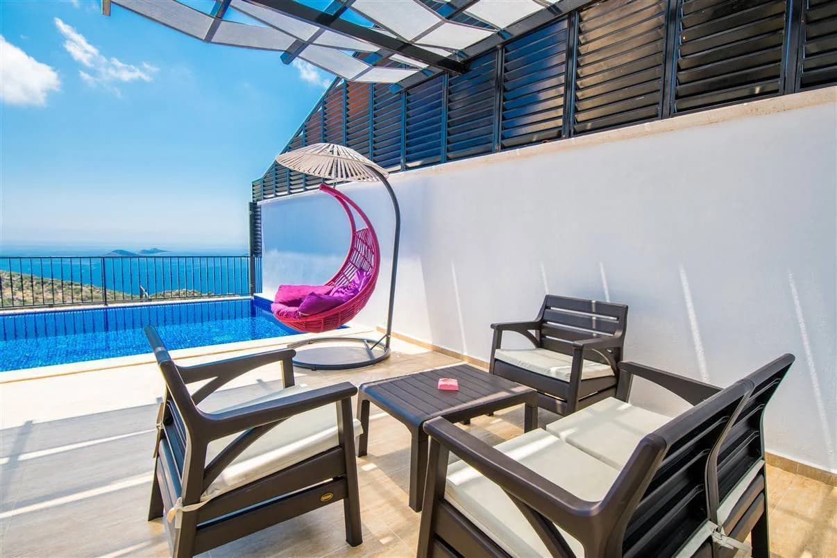 Kaş Bezirgan'da Deniz Manzaralı, Özel Havuzlu, Modern Villa görsel 2
