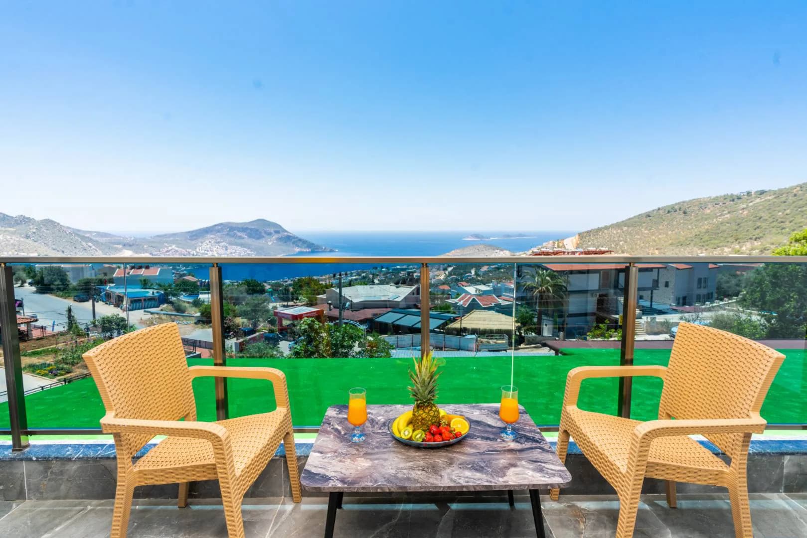 Kalkan Kördere'de Balayı Çiftlerine Uygun, Modern Tasarımlı, Suit görsel 3