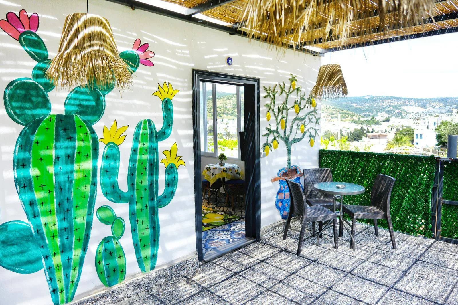Bodrum Eskiçeşme'de Merkezi Konumda, 1+1, Kiralık Ev görsel 2