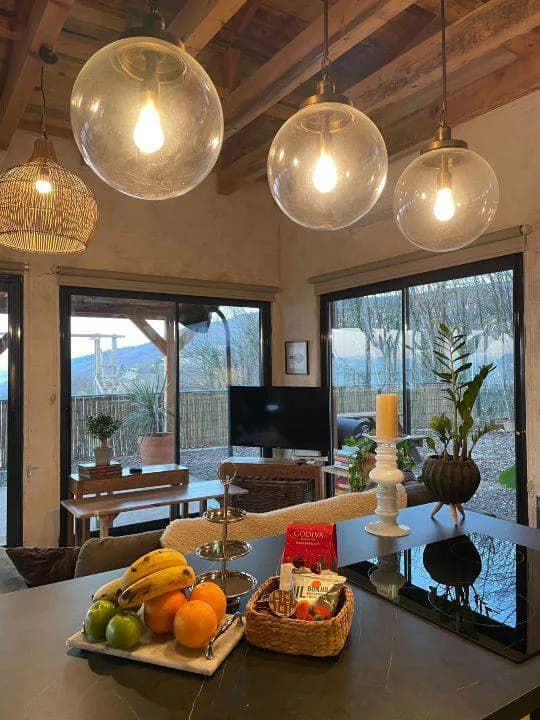 Sapanca'da Göl ve Doğa Manzaralı, Isıtmalı Özel Havuzlu, Kiralık Villa görsel 3