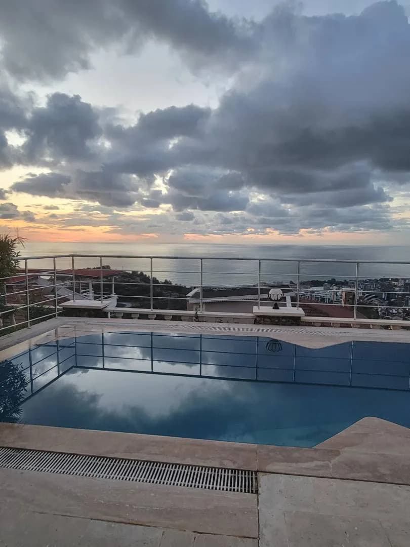 Alanya Kargıcak'ta Merkezi Konumda, Özel Havuzlu, Lüks Villa görsel 1