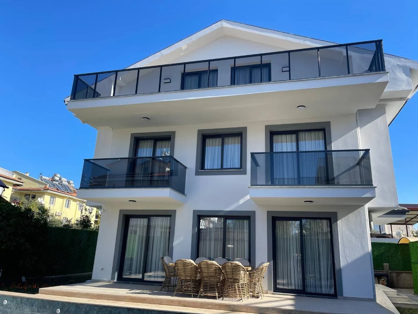 Fethiye Babataşı'nda Denize Yakın Konumda, Özel Havuzlu, Merkezi Villa görsel 1