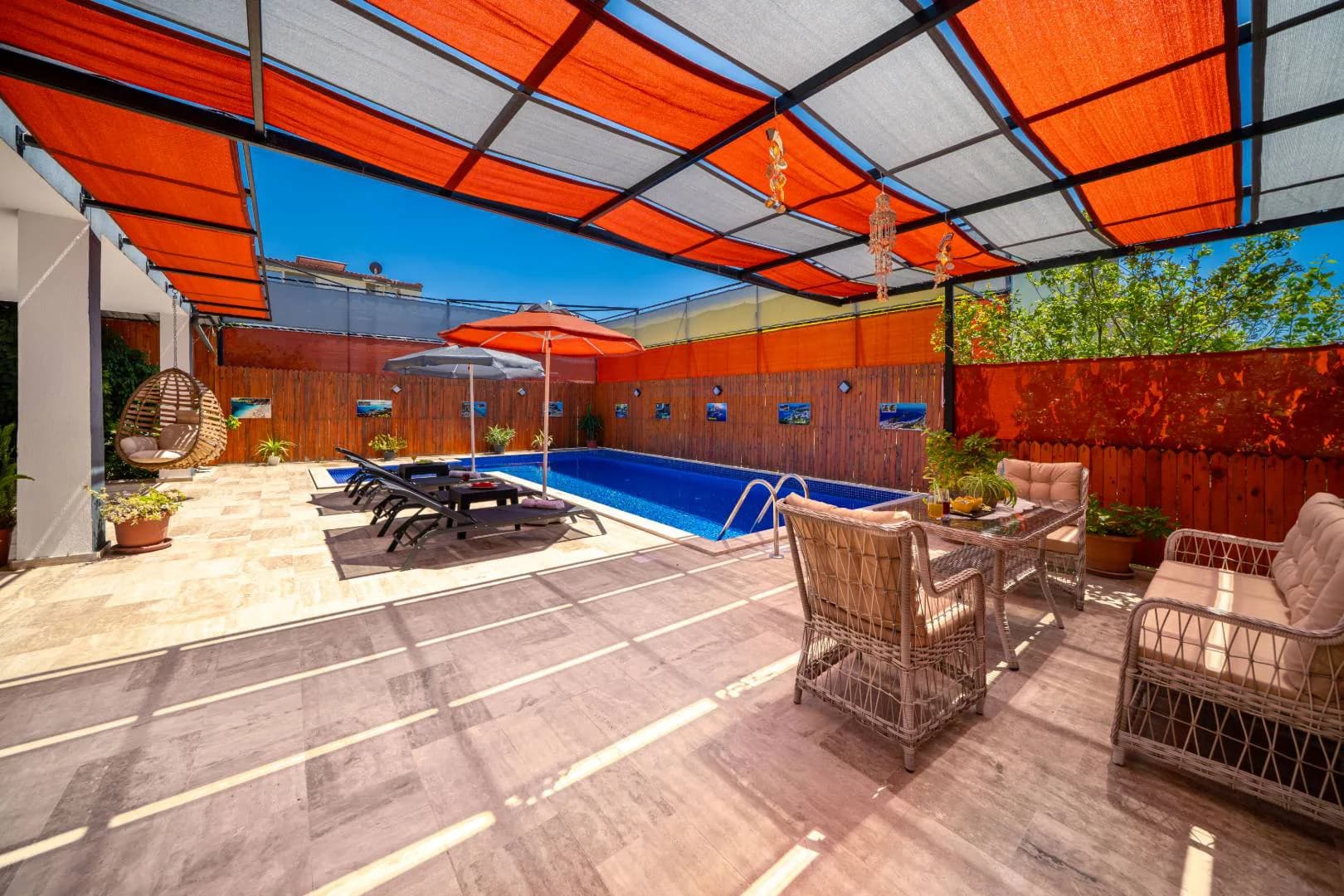 Kaş Yeşilköy'de Nezih Konumda, Özel Havuzlu, Korunaklı Villa görsel 3