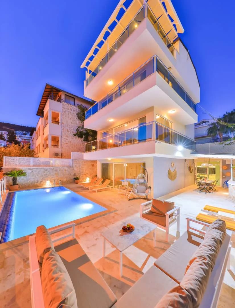 Kaş Kalkan'da Enfes Deniz Manzaralı, Özel Havuzlu, Ferah Villa görsel 2