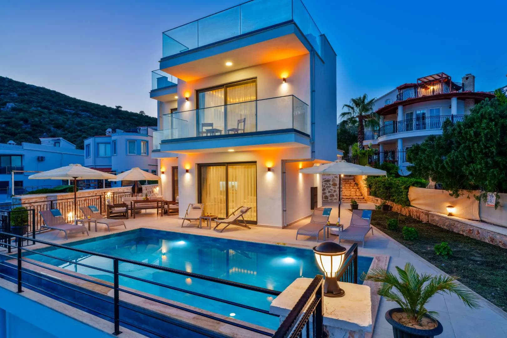 Kalkan Kızıltaş'ta Deniz Manzaralı, Özel Havuzlu, Jakuzili Villa görsel 1