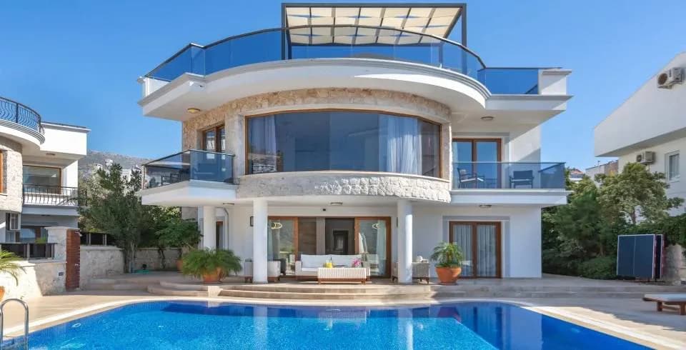 Kaş Kalkan'da Geniş Ailelere Uygun, Özel Havuzlu, Kiralık Villa görsel 1