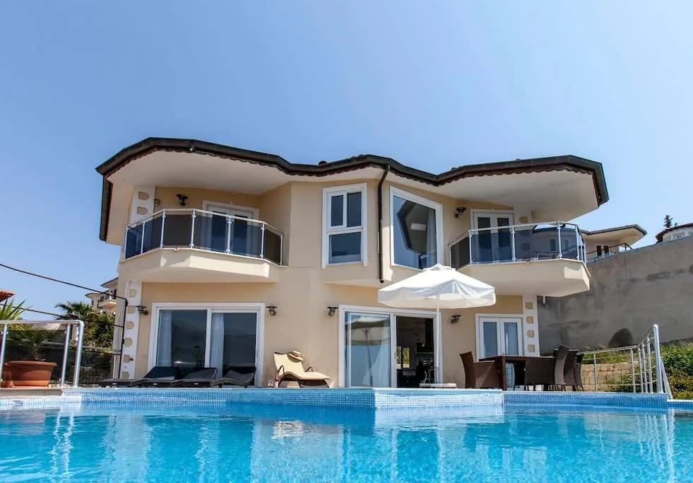 Kaş Andifli'de Muhteşem Deniz Manzaralı, Özel Havuzlu, Keyifli Villa görsel 1