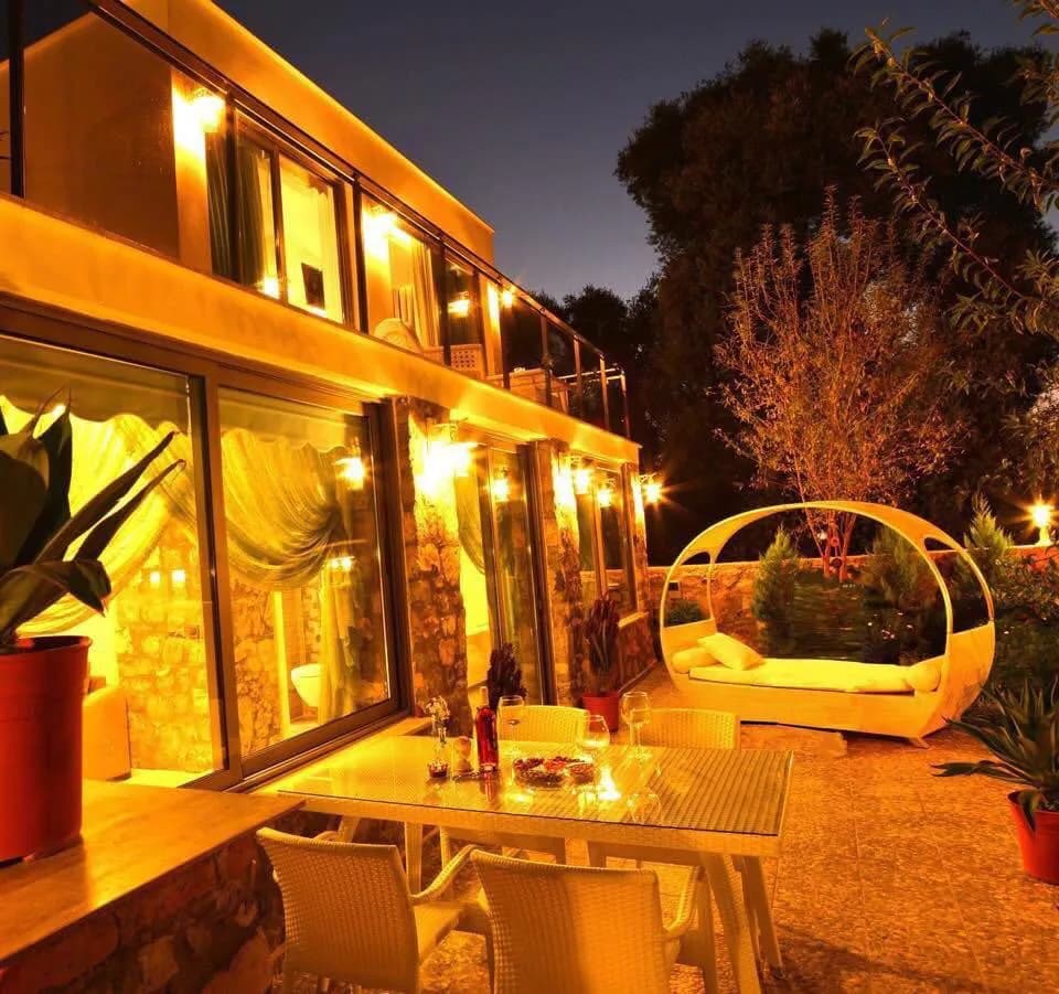Fethiye Şövalye Adası'nda Denize Sıfır, 6 Kişilik, Tatil Evi görsel 1
