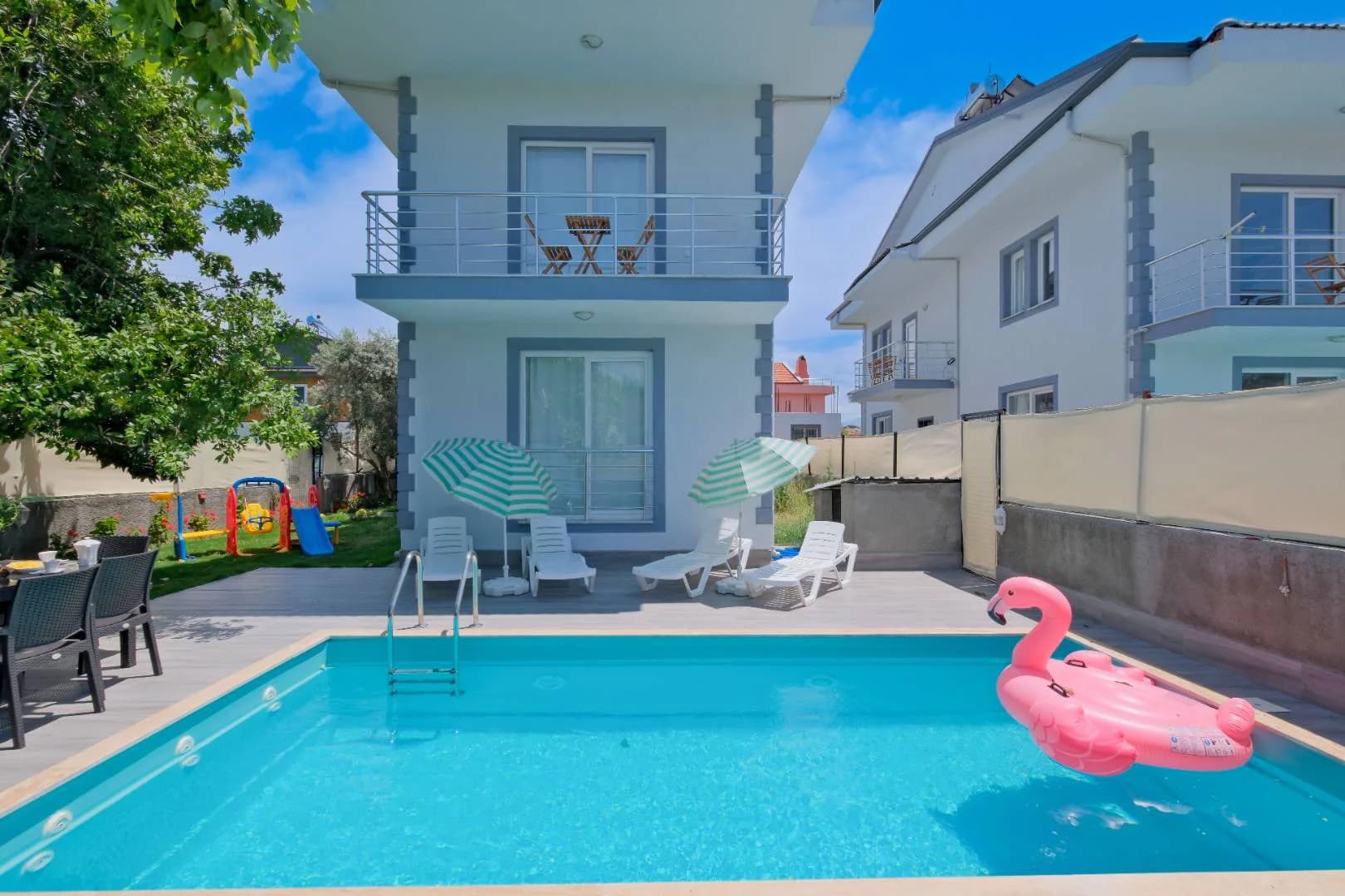Fethiye Karagedik'de Geniş Bahçeli, Özel Havuzlu, Kiralık Villa görsel 1