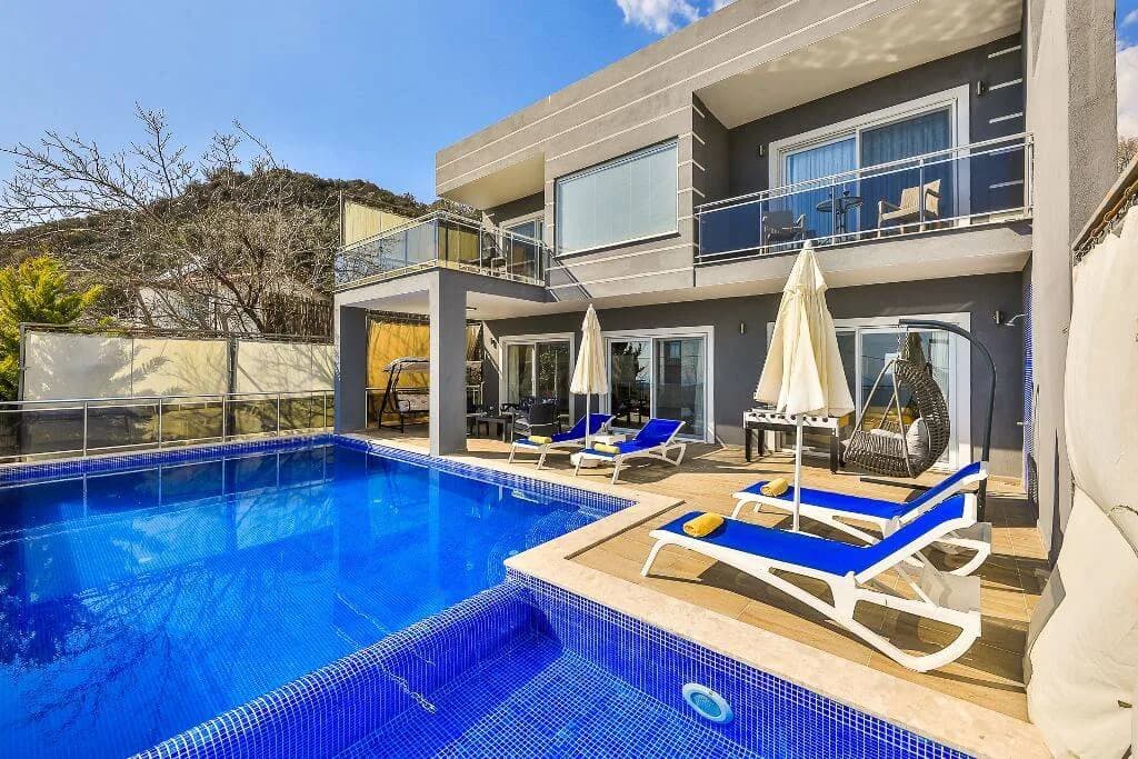 Kaş İslamlar'da Eşsiz Deniz Manzaralı, Özel Yüzme Havuzlu, Kiralık Villa görsel 1
