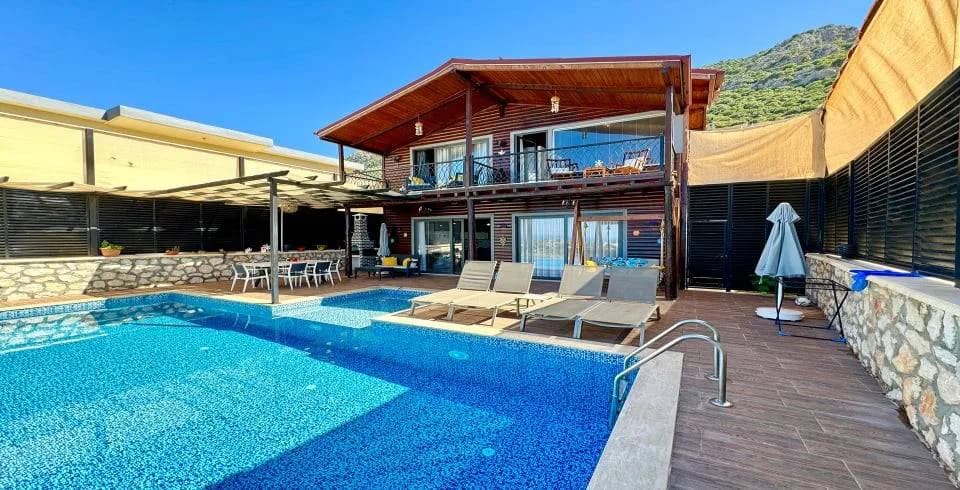Kaş Bezirgan'da Merkeze Yakın, Özel Havuzlu, 2+1 Konforlu Villa görsel 1