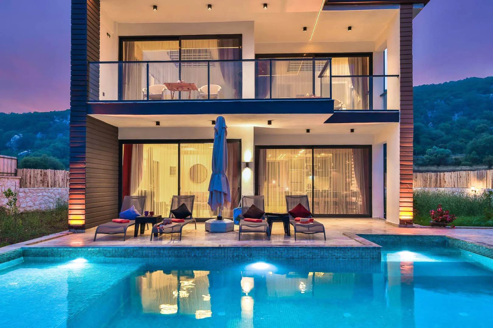 Kaş Ağullu'da Muhteşem Doğa Manzaralı, Özel Havuzlu, Jakuzili Villa görsel 3
