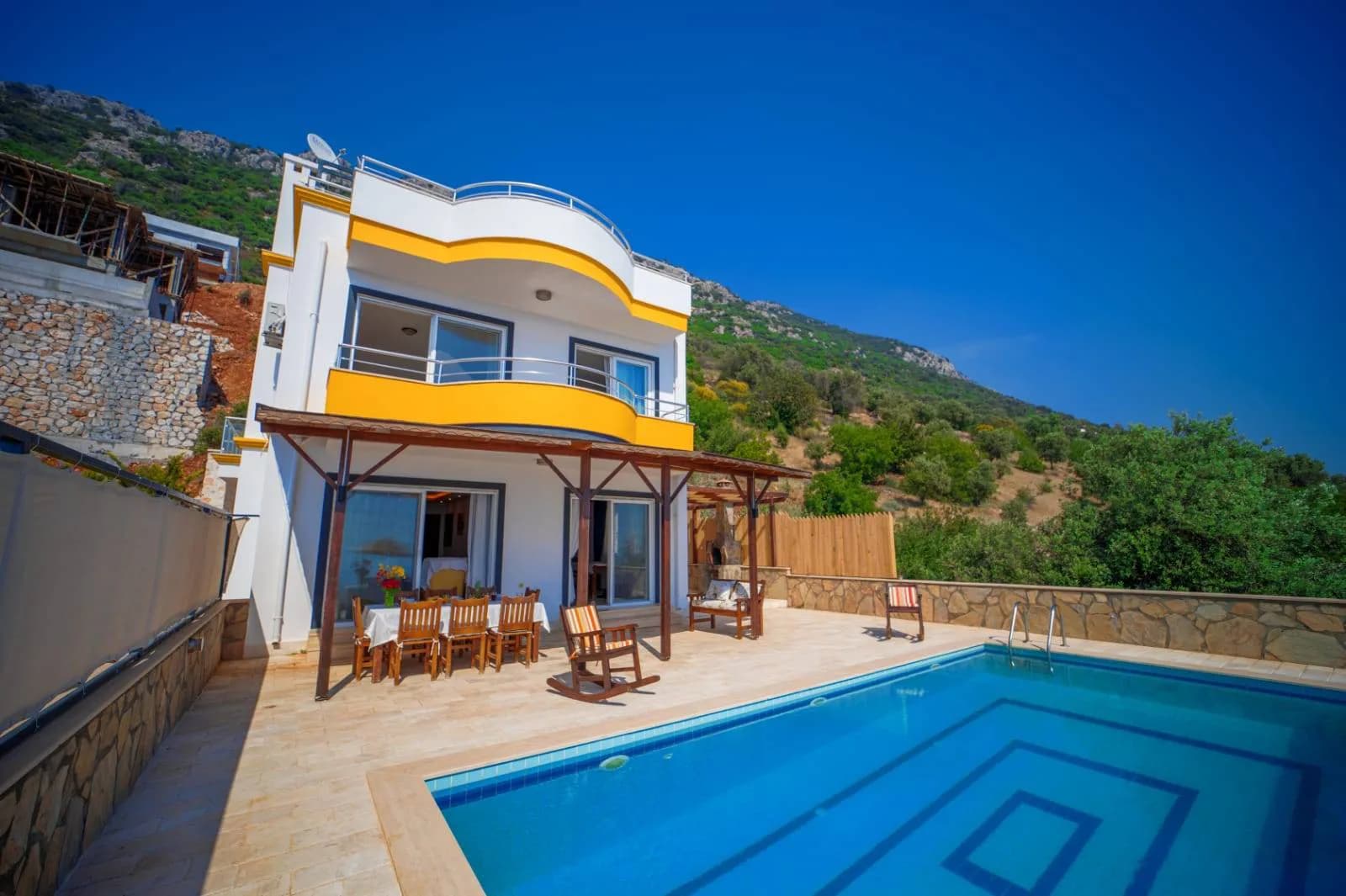 Kaş Bezirgan'da Harika Deniz Manzaralı, Özel Havuzlu, Jakuzili Villa görsel 1
