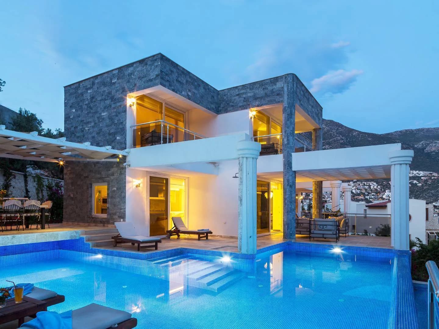 Kaş Kalkan'da Deniz Manzaralı, Özel Havuzlu, Lüks Kiralık Villa görsel 1