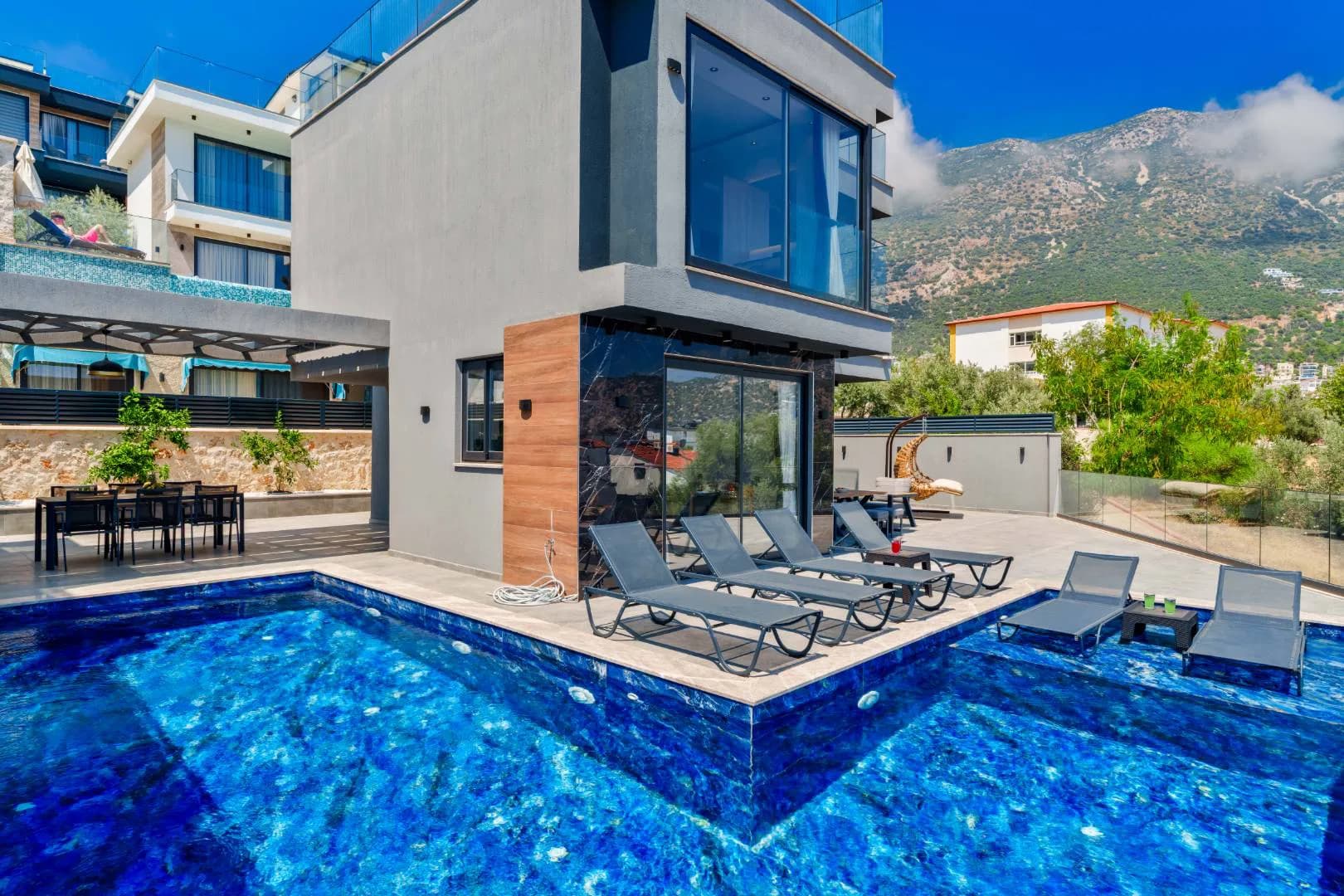 Kaş Kalkan'da Elverişli Konumda, Özel Havuzlu, Lüks Villa görsel 1