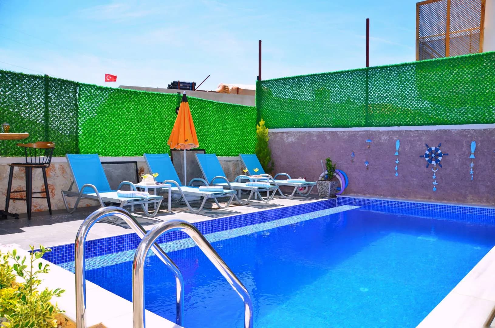 Kaş Andifli'de Sakin Konumda, Özel Havuzlu, Modern Tasarımlı Villa görsel 3