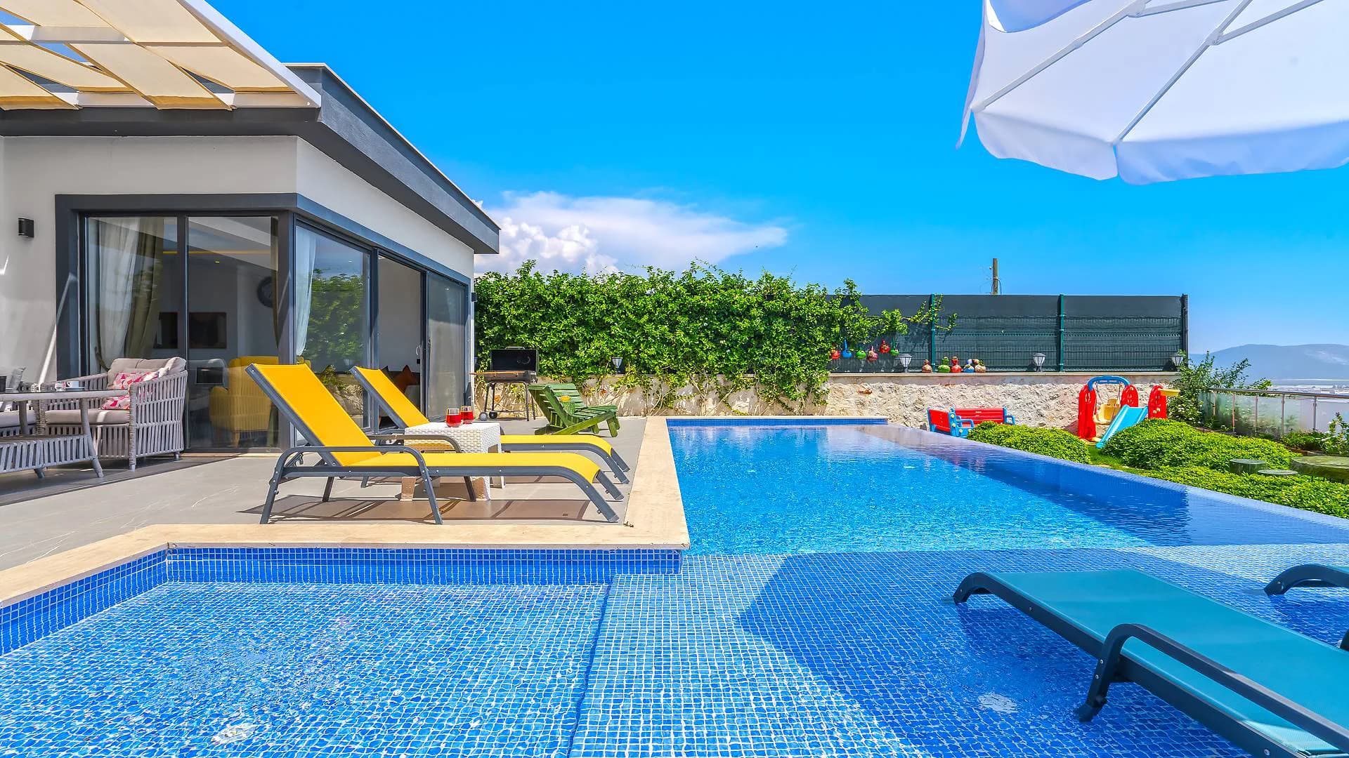 Kalkan Kınık'ta Doğa İçerisinde, Yetişkin ve Çocuk Havuzlu, 2+1 Villa görsel 1