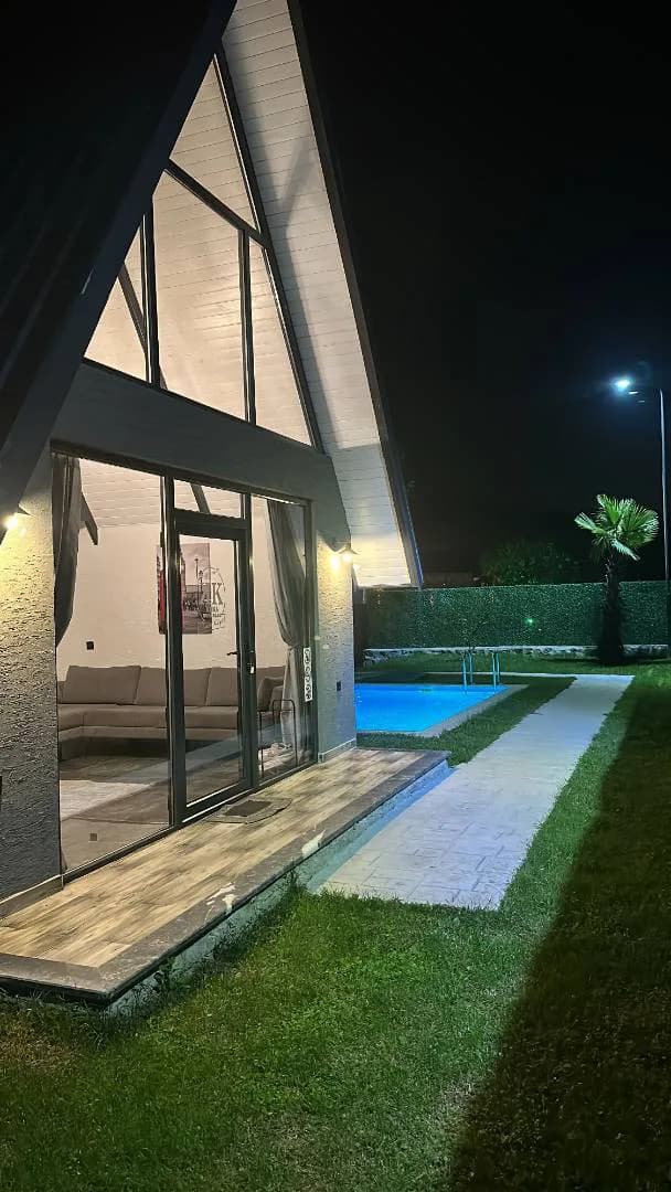 Sapanca'da Doğa Manzaralı, Isıtmalı Havuzlu, Jakuzili Bungalov görsel 2